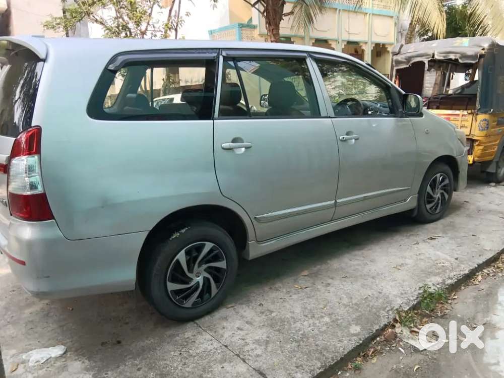 Toyota Innova 2014 Diesel Well Maintained All Records Forced