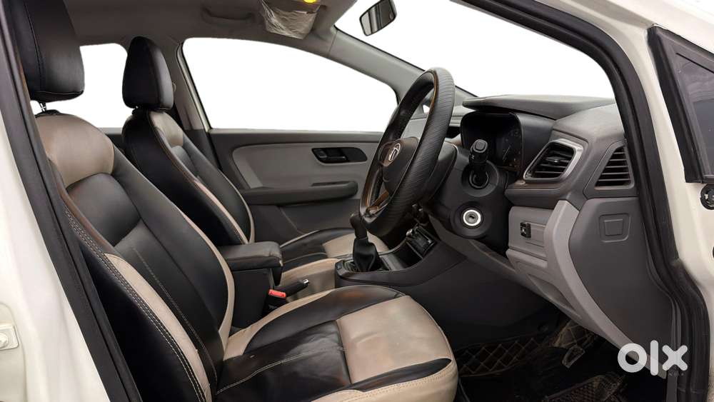 Tata Altroz 1.2 Xe, 2021, Cng & Hybrids