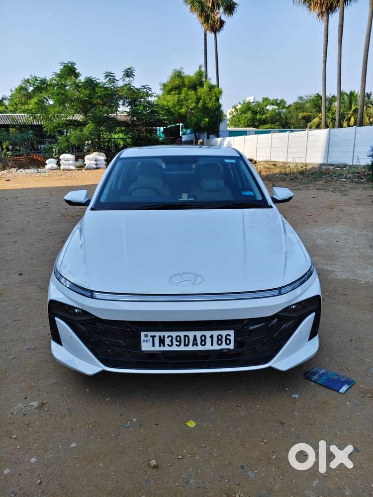 Hyundai Verna 1.5 Sx Ivt, 2023, Petrol