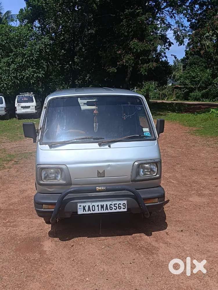 Maruti Suzuki Omni 2005