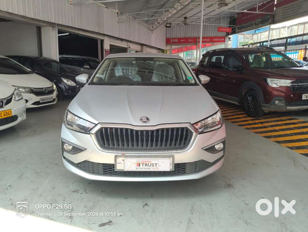 Skoda Slavia, 2022, Petrol