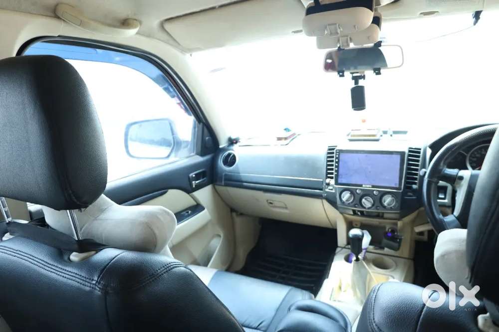 Ford Endeavour 2011 Diesel Well Maintained