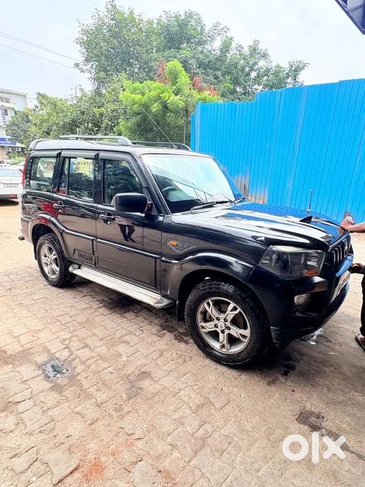 Mahindra Scorpio Classic 2017