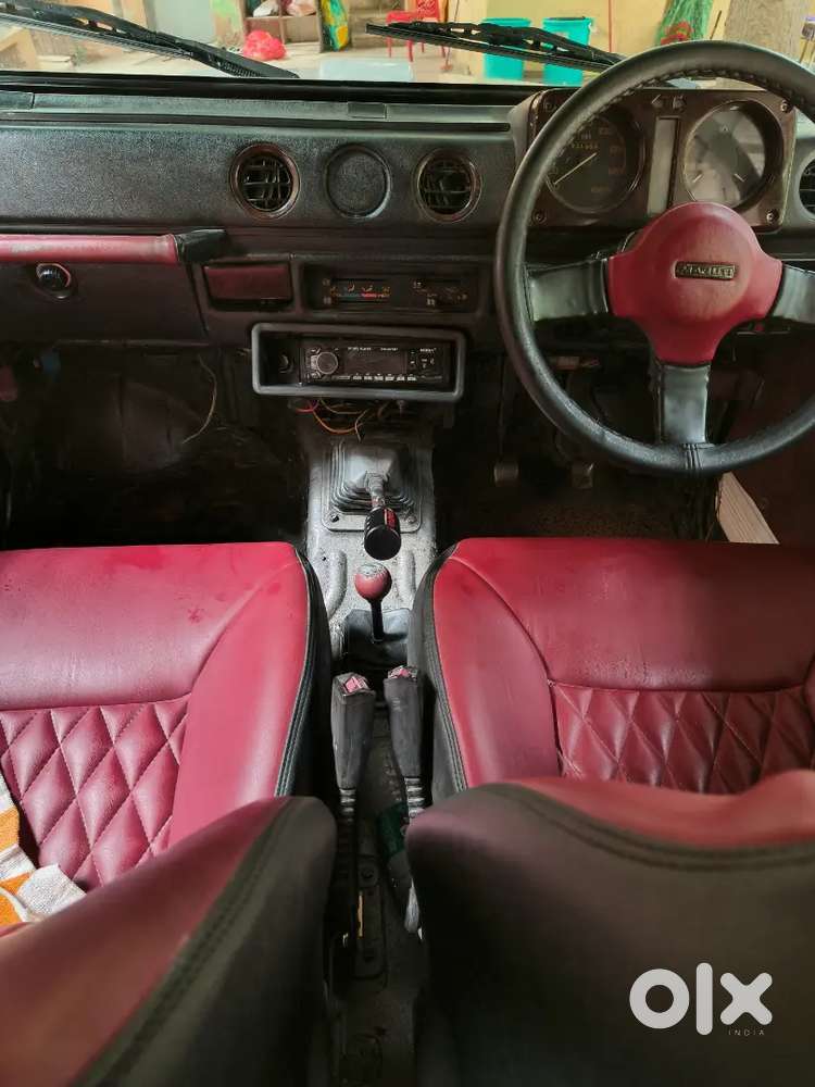Suzuki Gypsy King,  3 Door, Hardtop