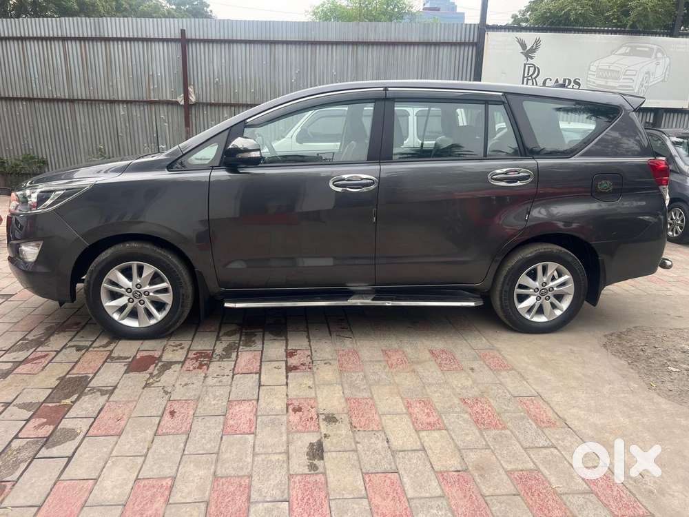 Toyota Innova Crysta 2.4 G Mt, 2016, Diesel