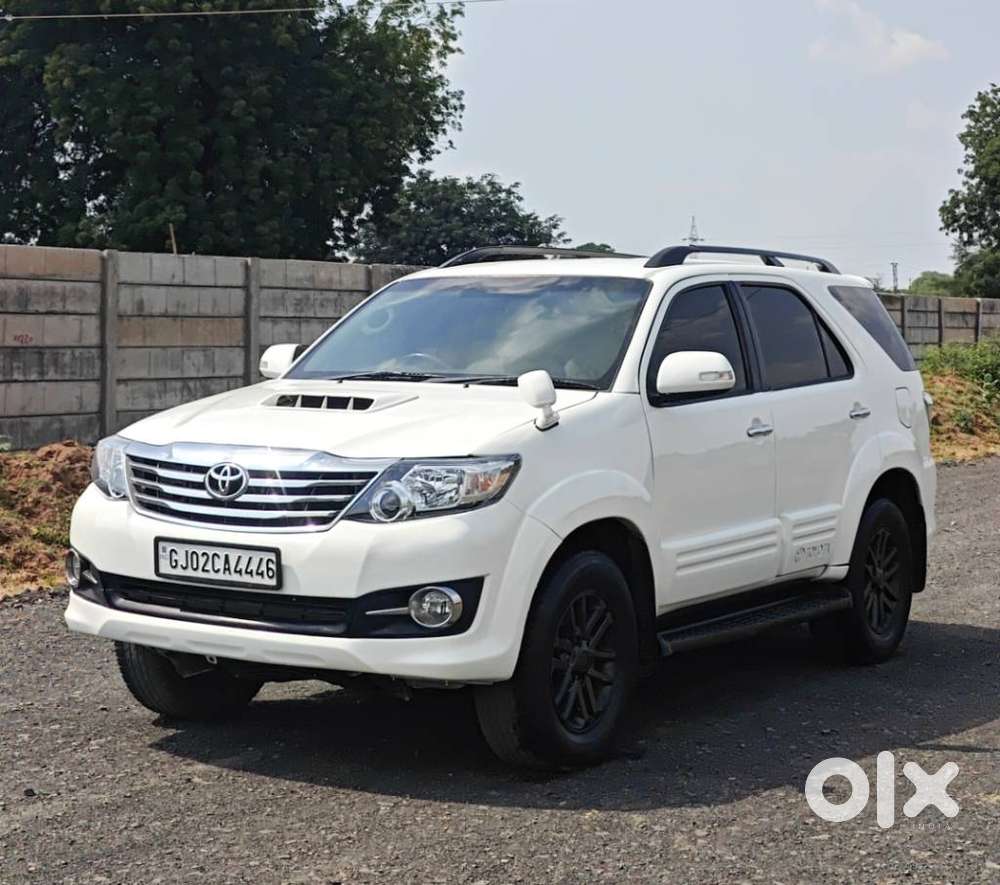Toyota Fortuner 3.0 4x4 Manual, 2015, Diesel