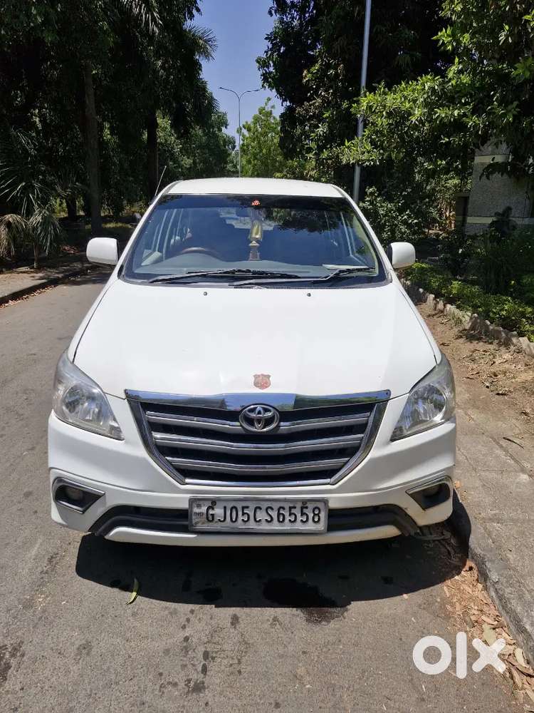 Toyota Innova 2012 - Excellent Condition, Single Owner