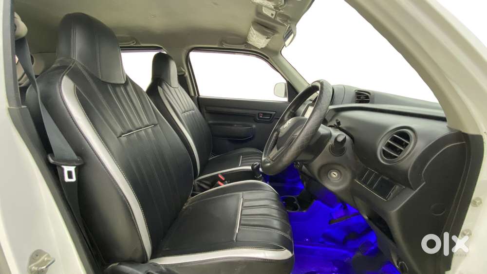 Maruti Suzuki S-presso Vxi Opt, 2022, Petrol