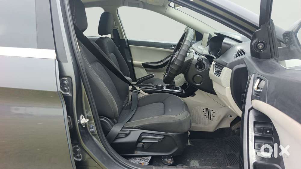 Tata Nexon 1.2 Revotron Xz Plus (s), 2021, Petrol