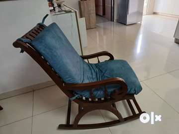 Easy chair clearance olx