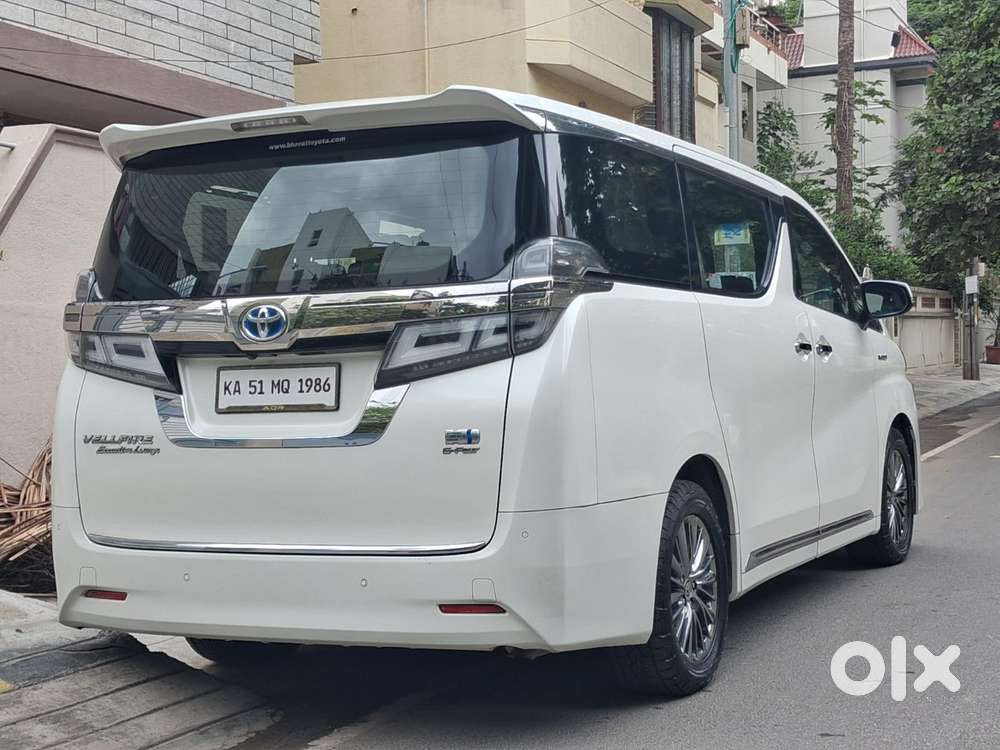 Toyota Vellfire 2.5 Hybrid, 2020, Petrol
