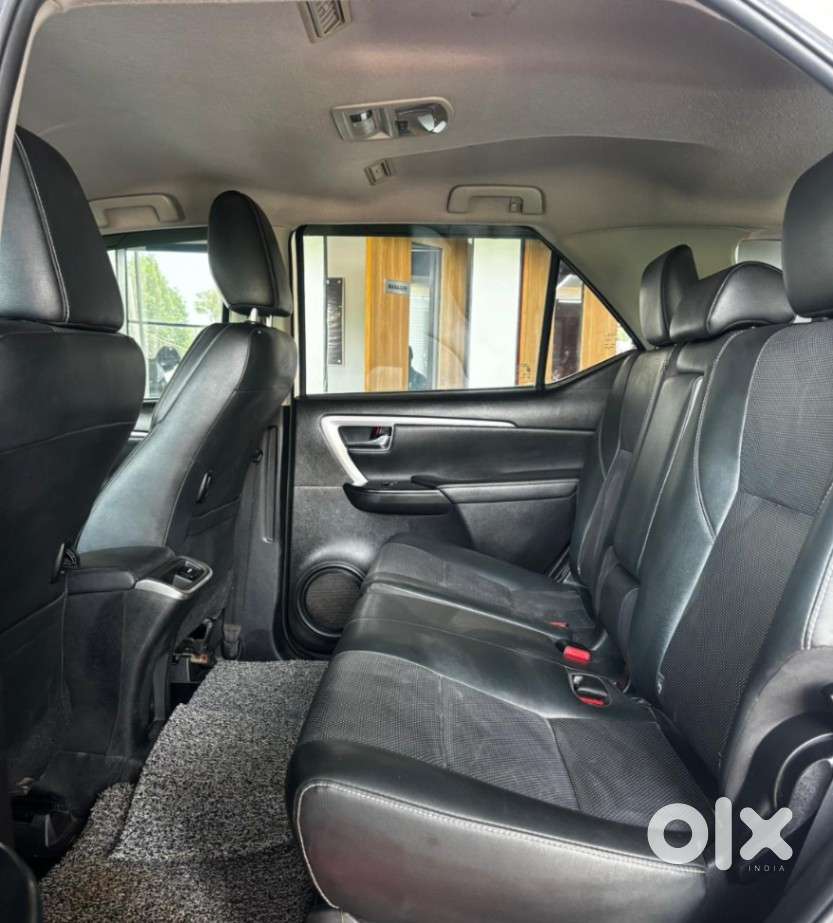 Toyota Fortuner 3.0 4x2 Automatic, 2022, Diesel