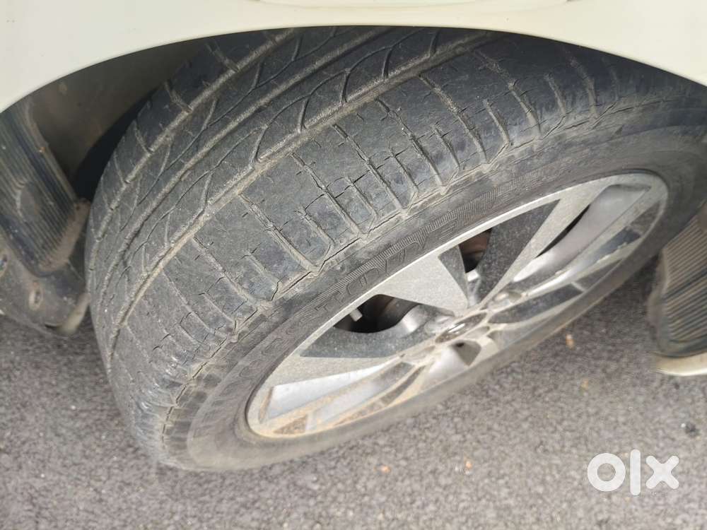 Hyundai Verna Fluidic 1.6 Vtvt Sx, 2014, Petrol