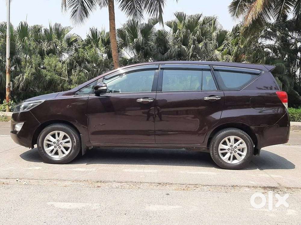 Toyota Innova Crysta 2.8 Gx At 7 Str, 2017