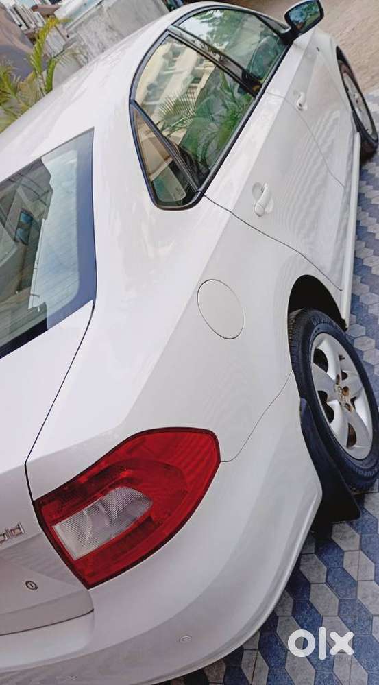 Skoda Rapid 1.6 Elegance Tdi, 2013, Diesel