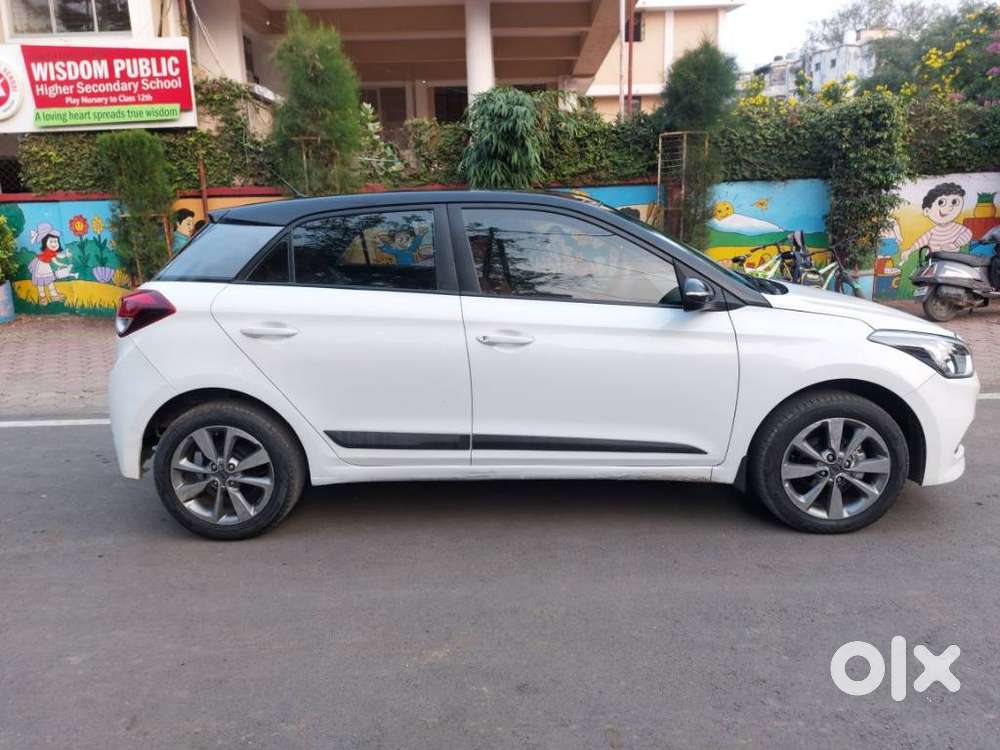 Hyundai I20 Sportz Plus Dual Tone, 2015, Diesel
