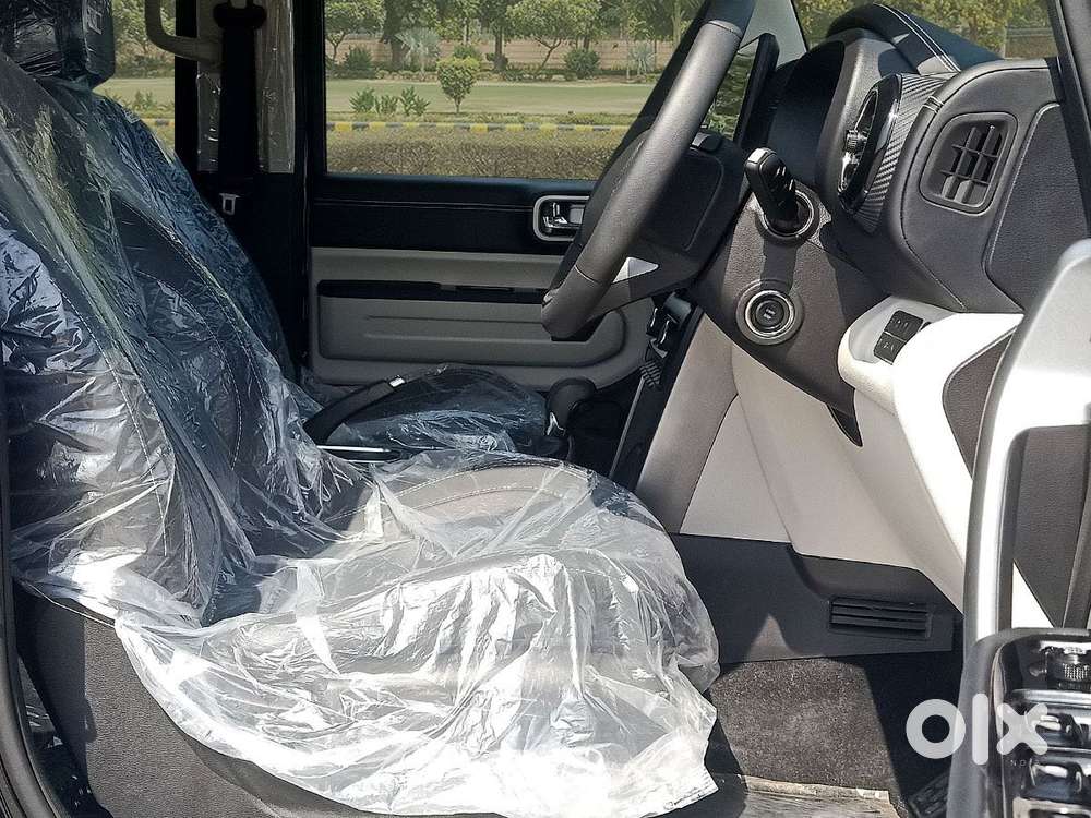 Mahindra Thar Roxx Ax7l Rwd At, 2026, Petrol