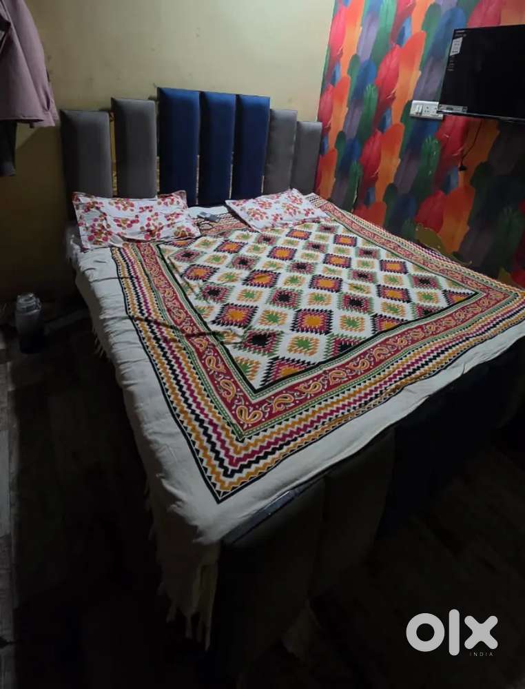 Double bed king size Bed Good Condition