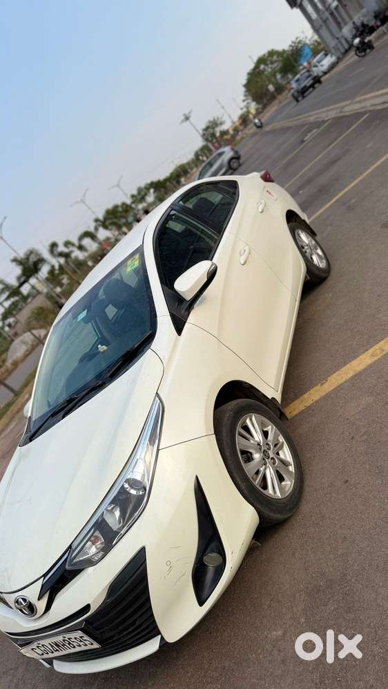 Toyota Yaris Vx Cvt, 2018, Petrol
