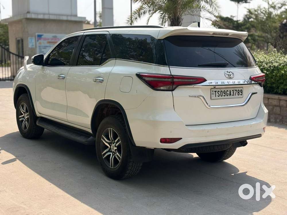 Toyota Fortuner 4x2 At 2.8 Diesel, 2022, Diesel