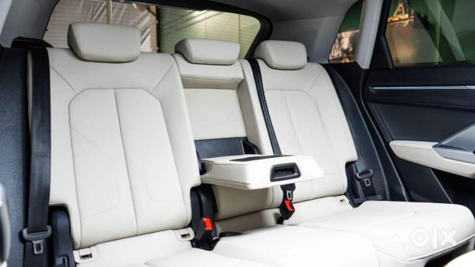 Audi Q3 40 Tfsi Premium Plus, 2025, Petrol