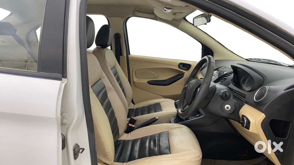 Ford Figo Aspire Trend, 2015, Petrol