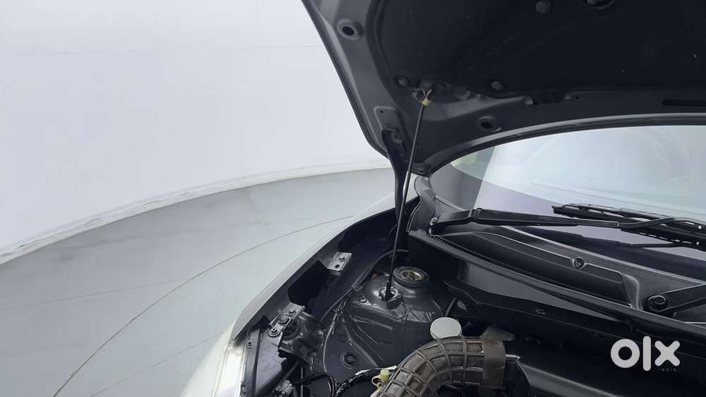 Maruti Suzuki Dzire 1.2 Zxi Amt, 2018, Petrol