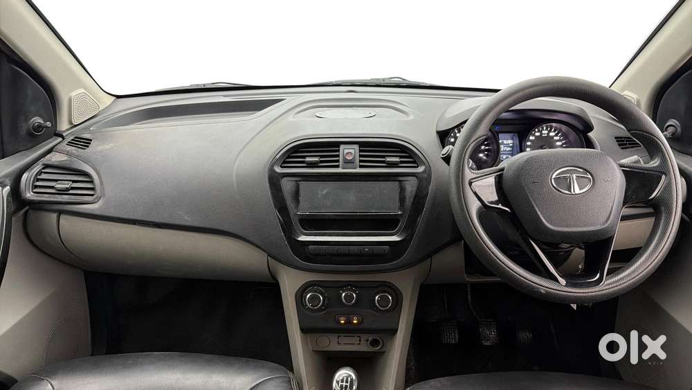 Tata Tiago 1.2 Revotron Xm, 2018, Petrol