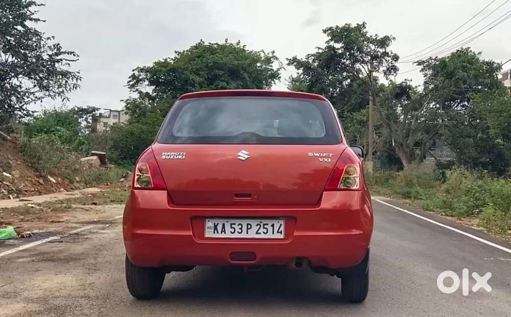 Maruti Suzuki Swift VXI, 2010, Petrol