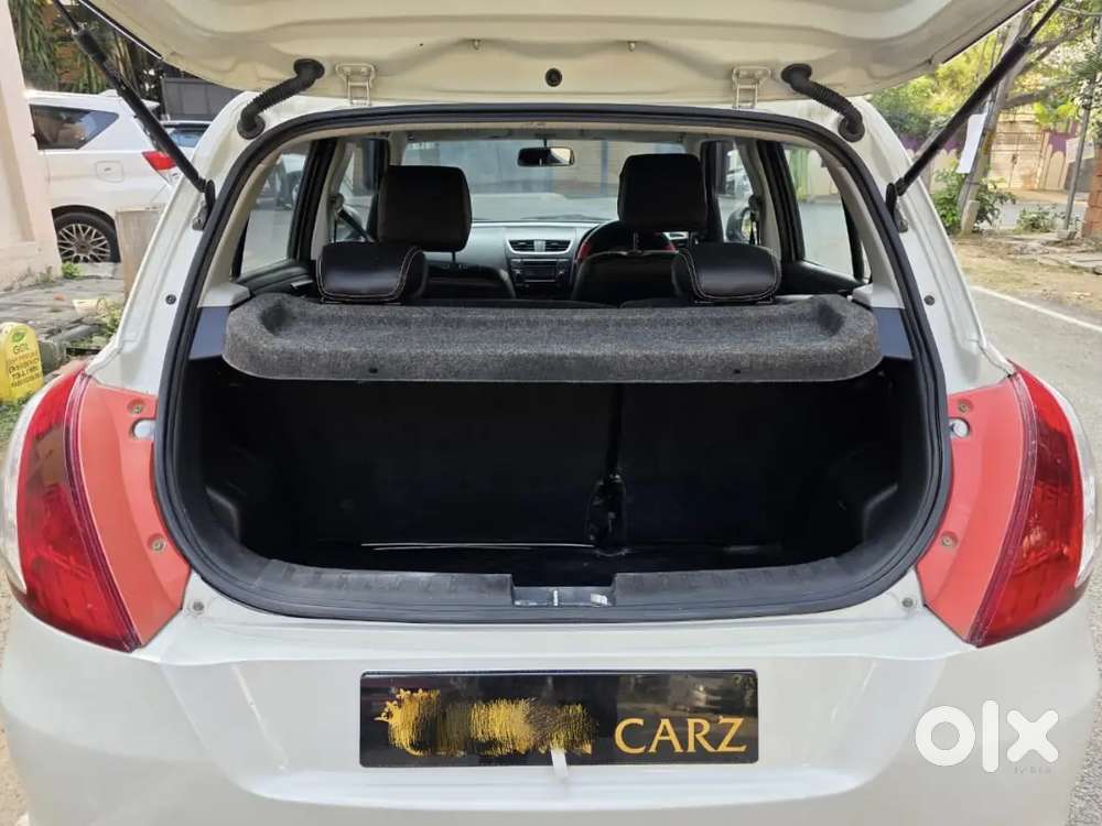 Maruti Suzuki Swift 2015 Petrol 71200 Km Driven