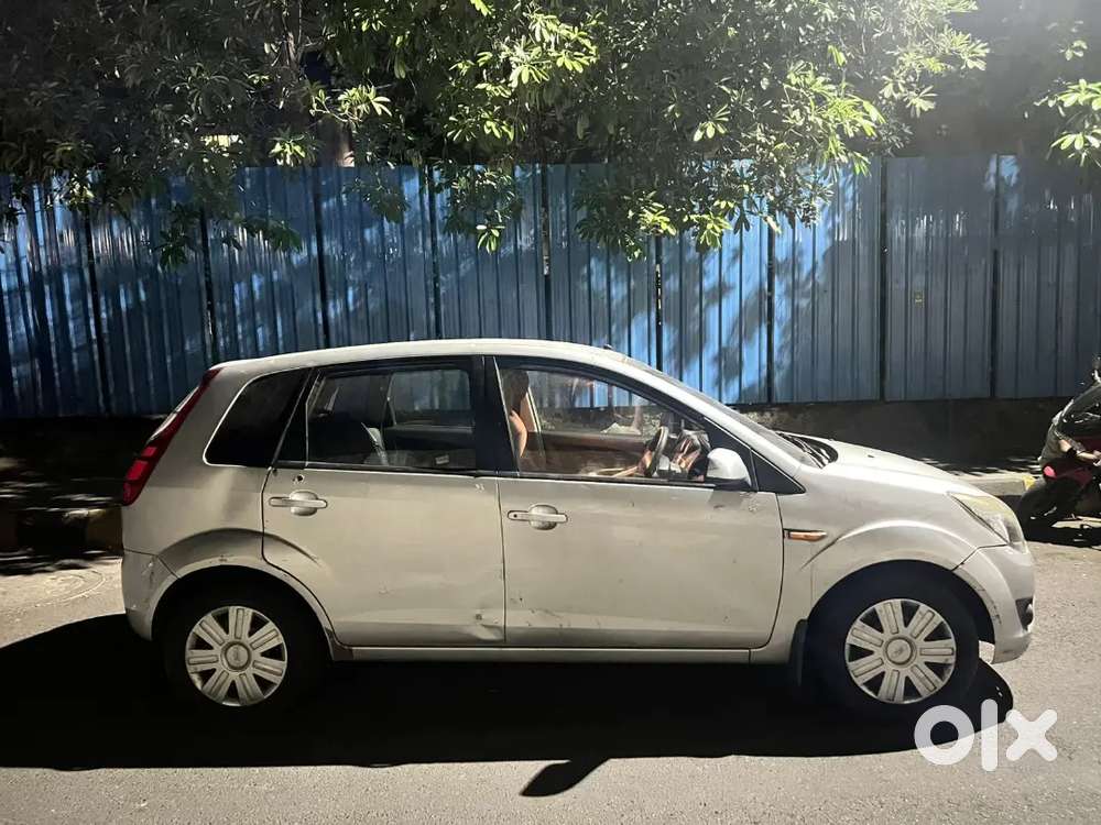 Ford Figo 2010 Petrol 56000 Km Driven
