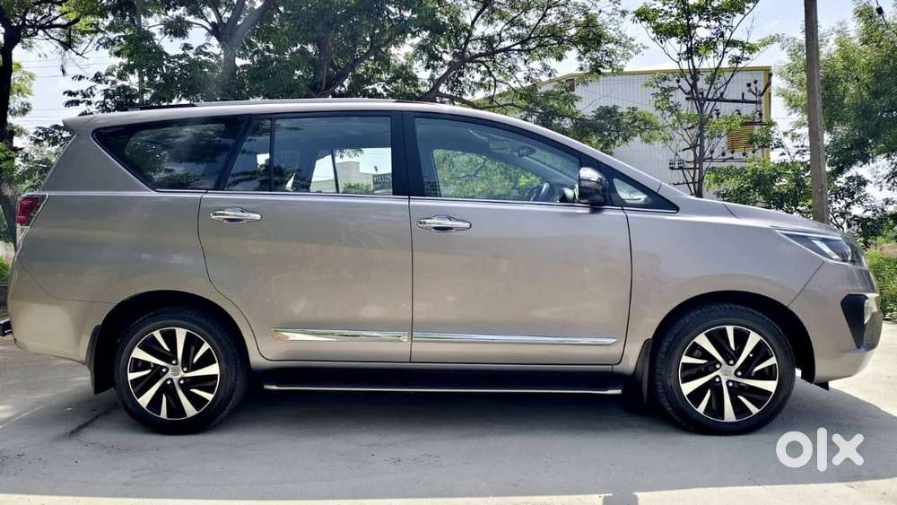 Toyota Innova Crysta 2.4 Z 7 Str, 2022, Diesel