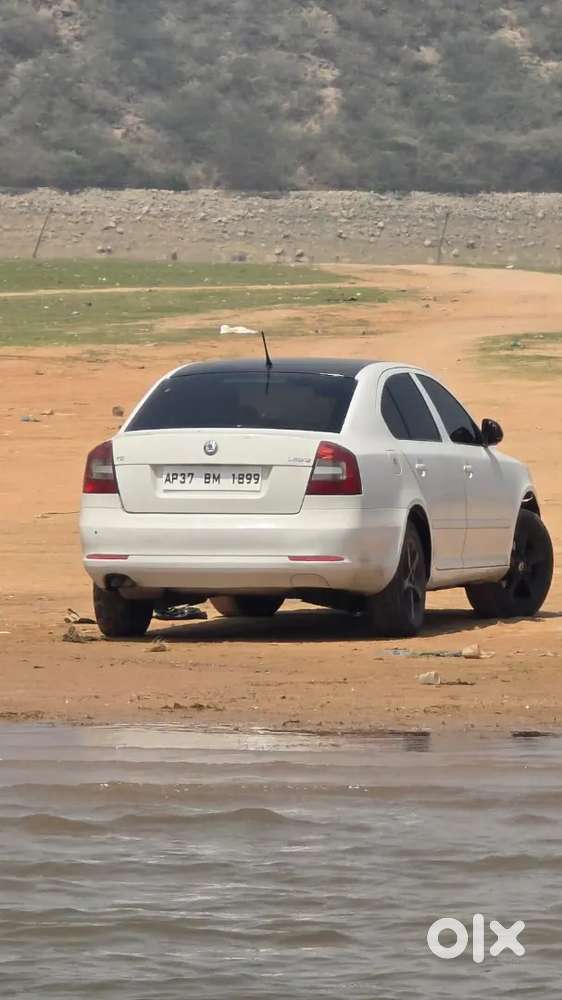 Skoda Laura 2012 Diesel Well Maintained