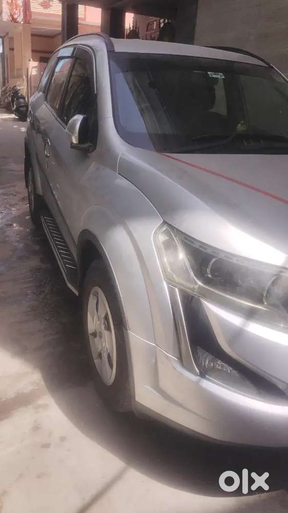 Mahindra Xuv500 2018 Diesel 74000 Km Driven December Model
