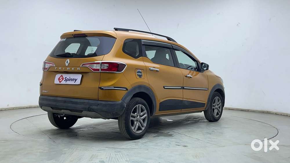 Renault Triber Rxz Easy-r Amt, 2022, Petrol