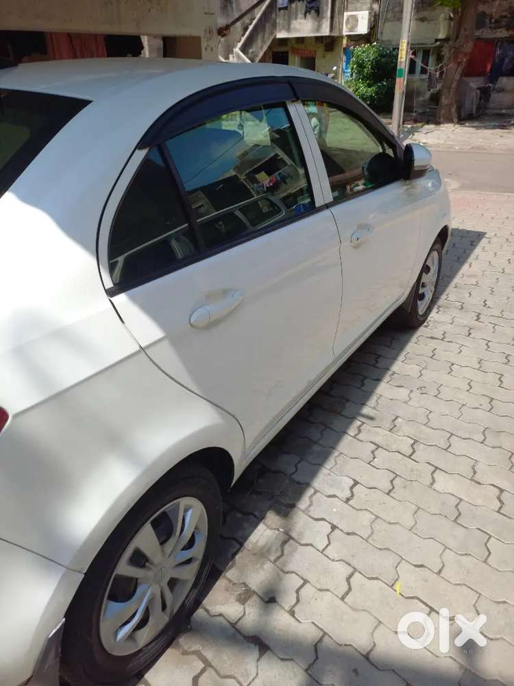 Tata Zest 1.2t Revotron 2018