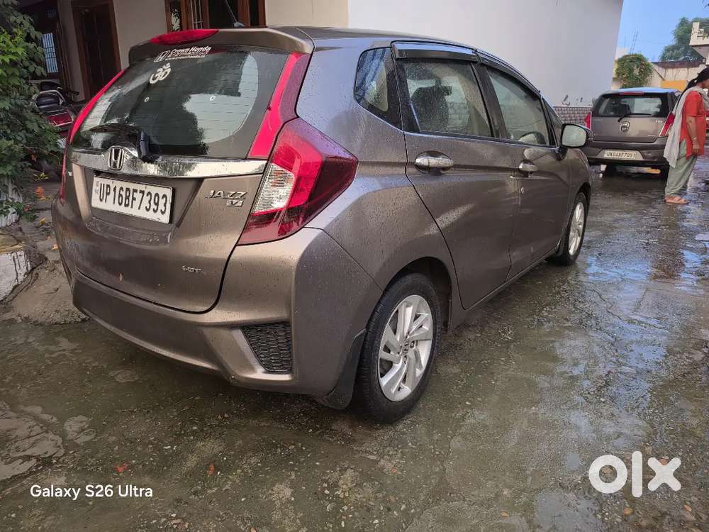 Honda Jazz 1.5 V Idtec 2016 Well Maintained Family Car