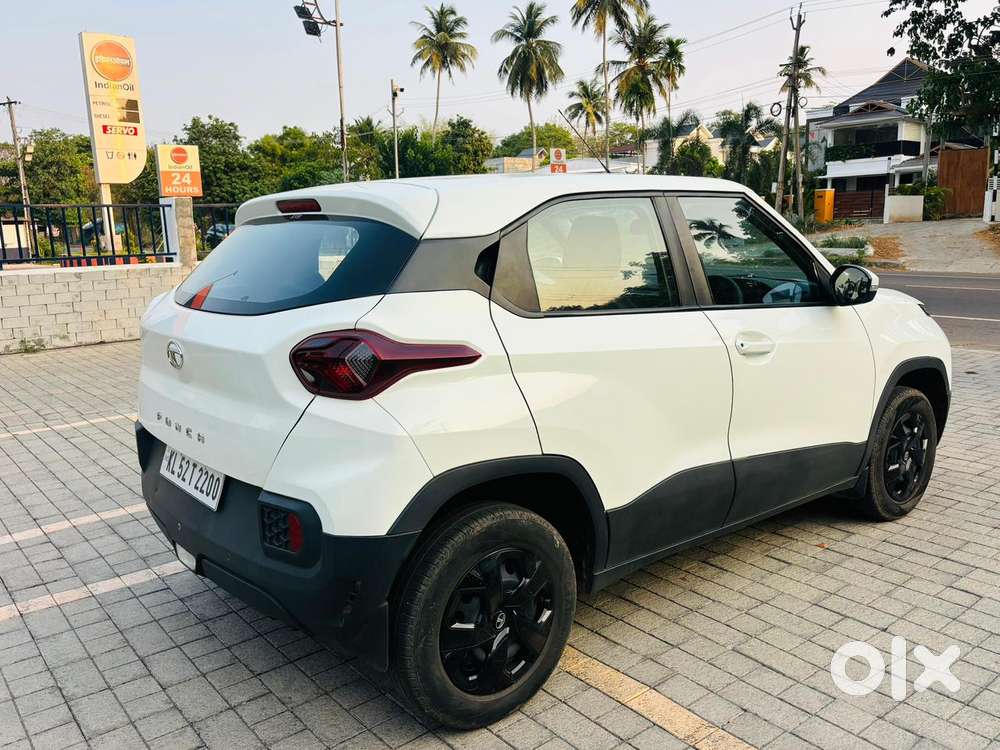 Tata Punch Adventure Amt, 2022, Petrol