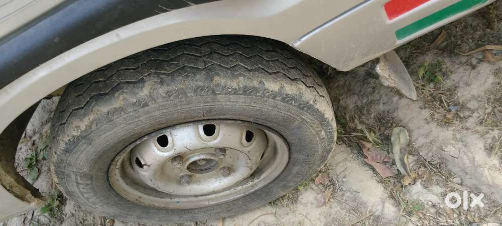 गाड़ी में कोई काम नहीं है