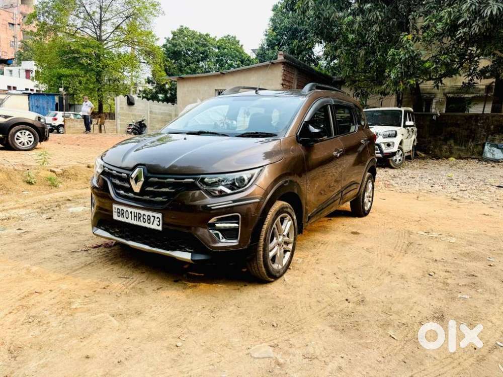Renault Triber Rxz, 2022, Petrol