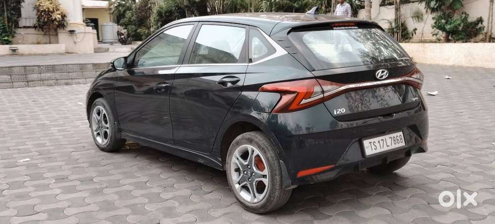 Hyundai I20 Sportz 1.2 Ivt, 2023, Petrol