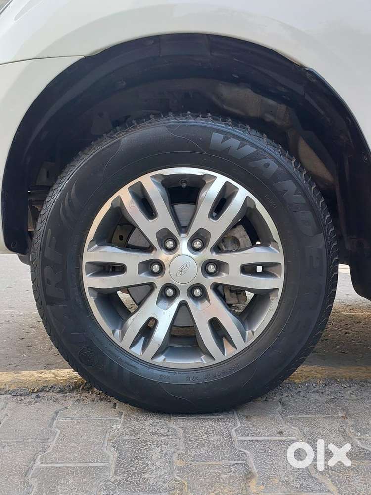 Ford Endeavour 2.2 Titanium At 4x2, 2018, Diesel