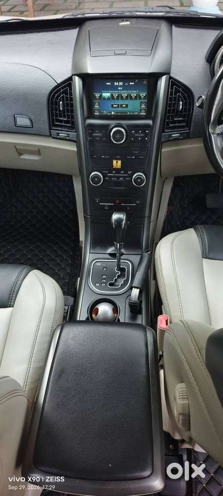 Mahindra Xuv500 At W6 2wd, 2016, Diesel