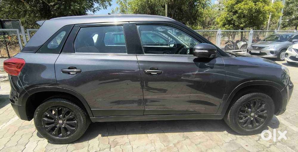 Maruti Suzuki Brezza 1.5 Zxi Smart Hybrid, 2020, Petrol