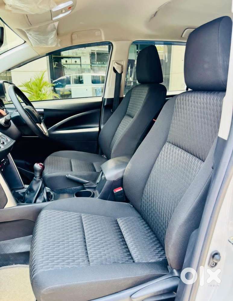 Toyota Innova Crysta 2.4 Gx Limited Edition 8 Str, 2025, Diesel