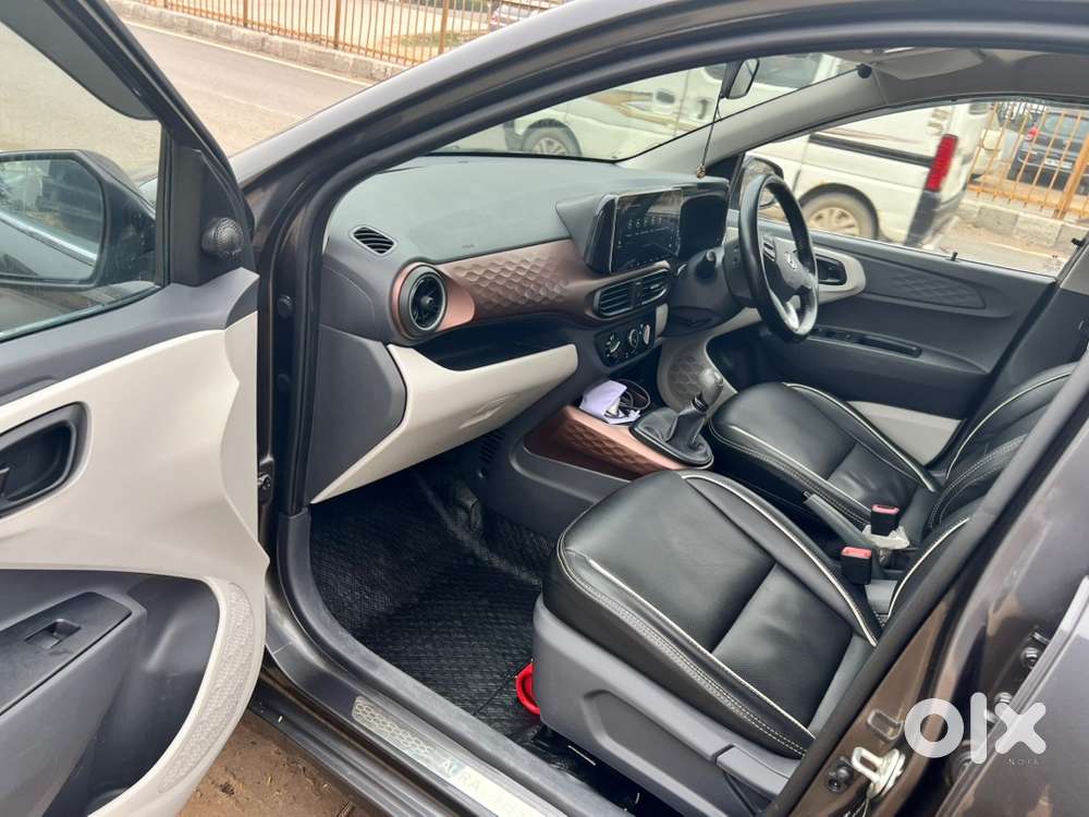 Hyundai Aura S Cng (2022) With Extended Warranty