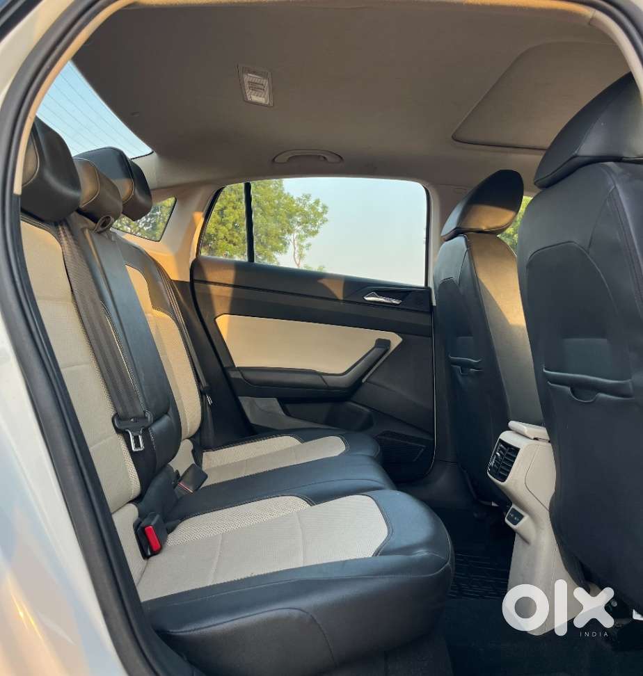Skoda Slavia 1.5 Tsi Style, 2022, Petrol