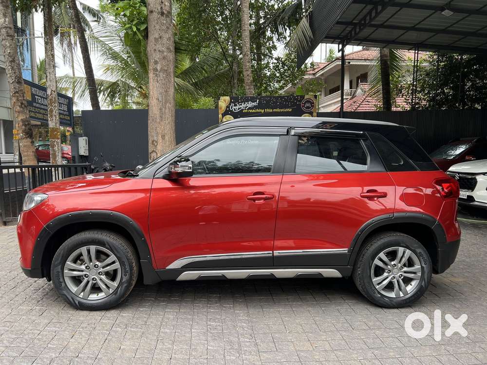 Maruti Suzuki Vitara Brezza Zxi + Mt Dual Tone, 2017, Diesel