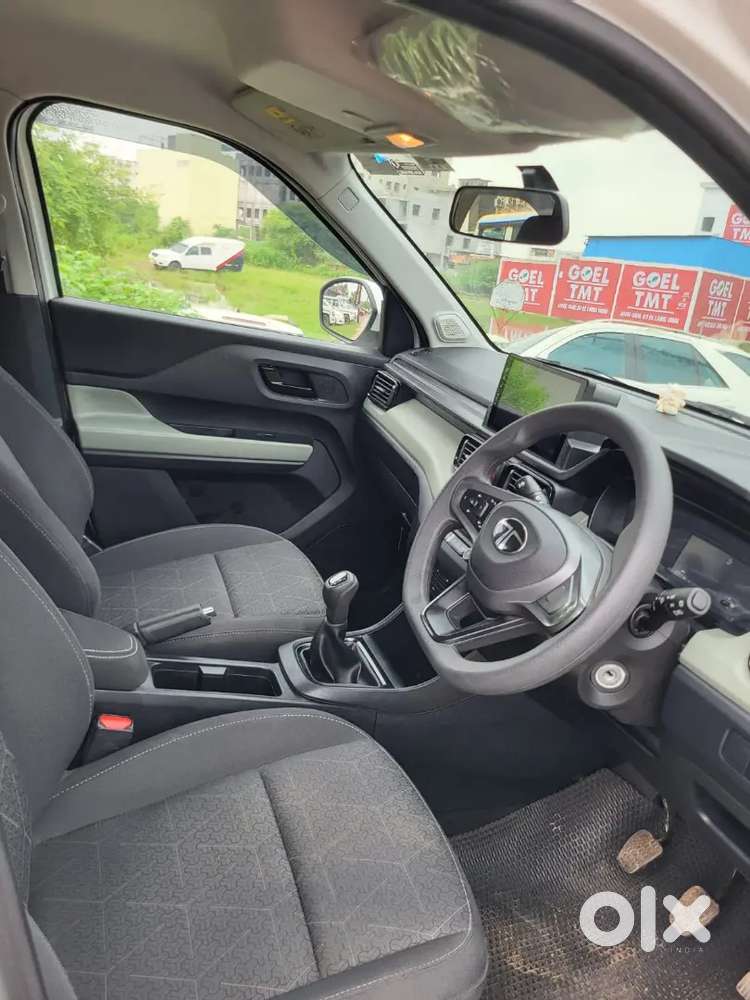 Tata Punch 1.2 Adventure 2025