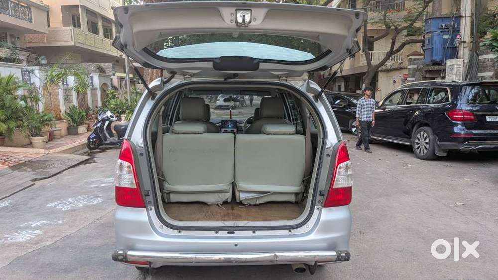 Toyota Innova 2.5 Ev (diesel) Ps 8 Seater Bs Iv, 2014, Diesel